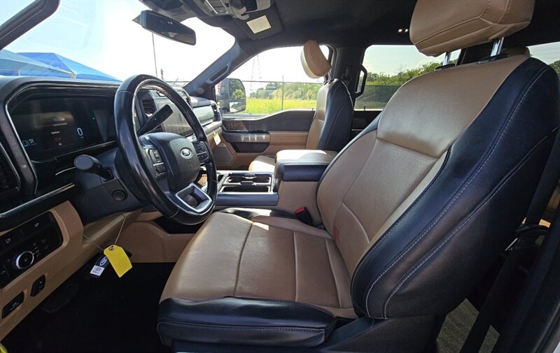 2024 Ford F-350 Super Duty Lariat DUALLY DIESEL TRUCK 4WD FORD 4X4 - Photo 7 - Scottsdale, AZ 85257