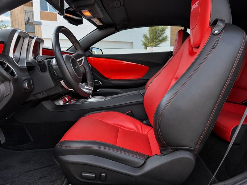 2011 Chevrolet Camaro SS CONVERTIBLE 28K MI RARE RS PKG CHEVY CAMARO 2SS - Photo 28 - Scottsdale, AZ 85257