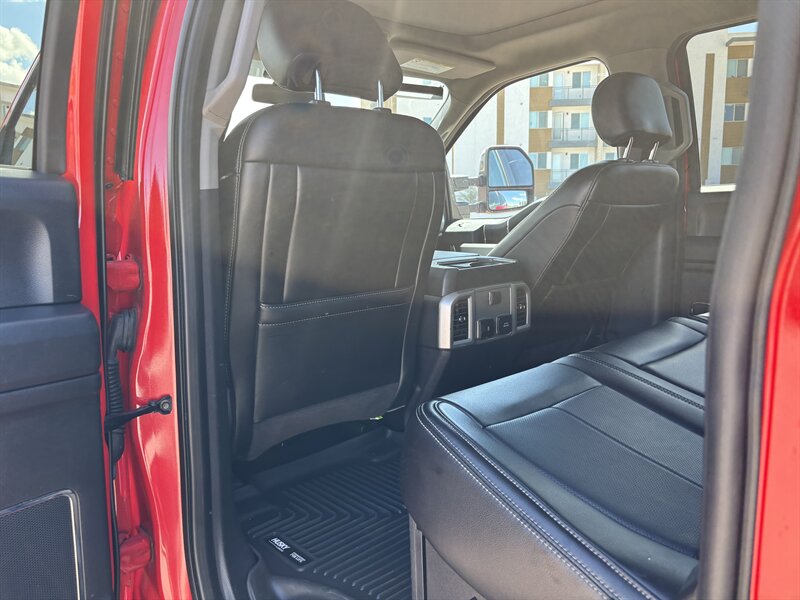2020 Ford F-250 Lariat photo 43