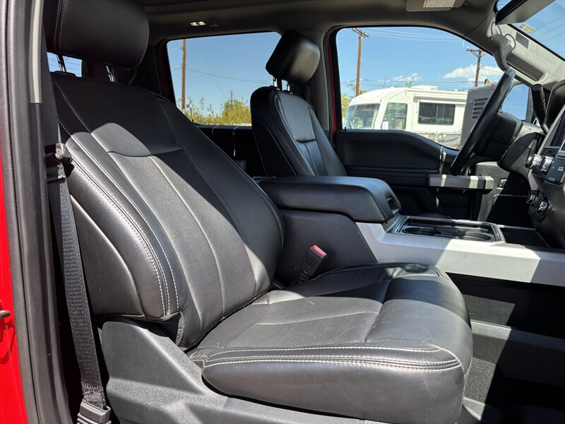 2020 Ford F-250 Lariat photo 34