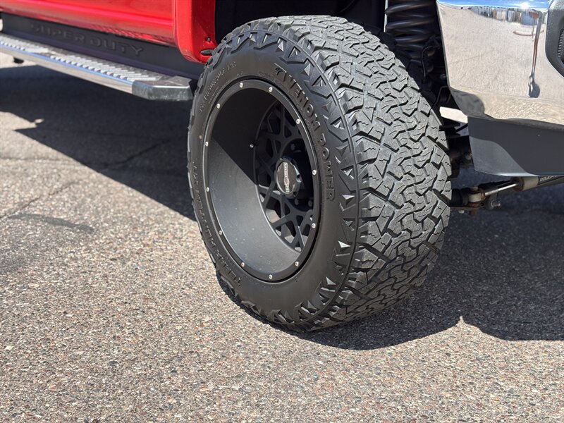 2020 Ford F-250 Lariat photo 9