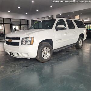 2013 Chevrolet Suburban LT  Sport utility 4wd - Photo 1 - Portland, OR 97267