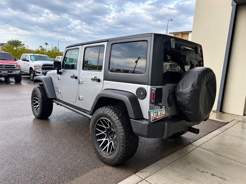 2017 Jeep Wrangler Unlimited Sport LIFTED 4WD SUV 35 " TIRE 20 " RIM - Photo 5 - Scottsdale, AZ 85257