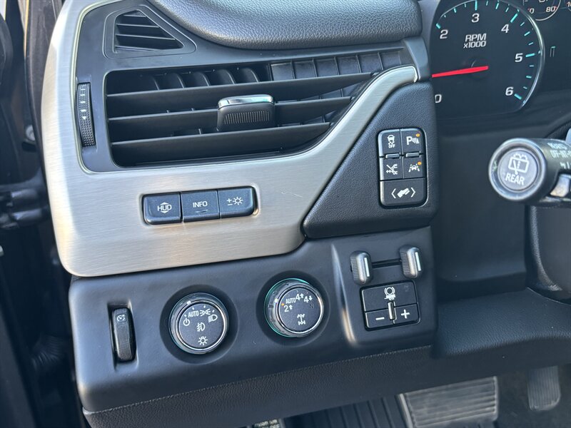 2018 Gmc Yukon Denali photo 18