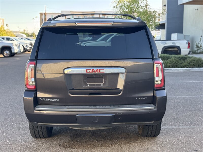 2018 Gmc Yukon Denali photo 3