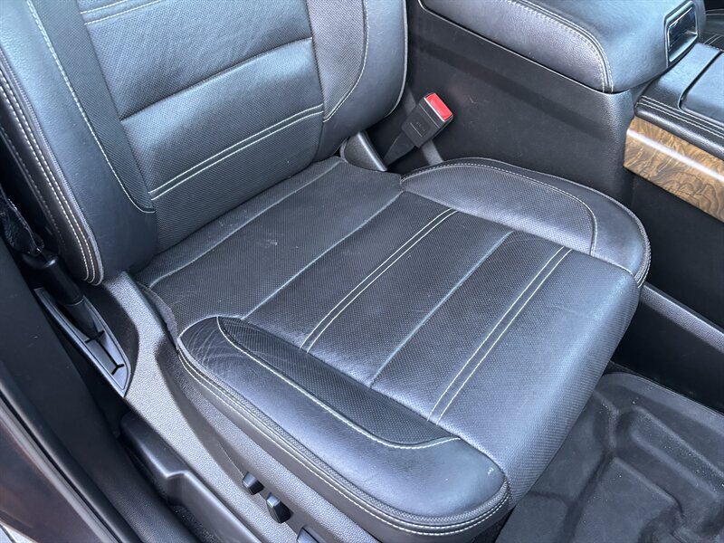 2018 Gmc Yukon Denali photo 36