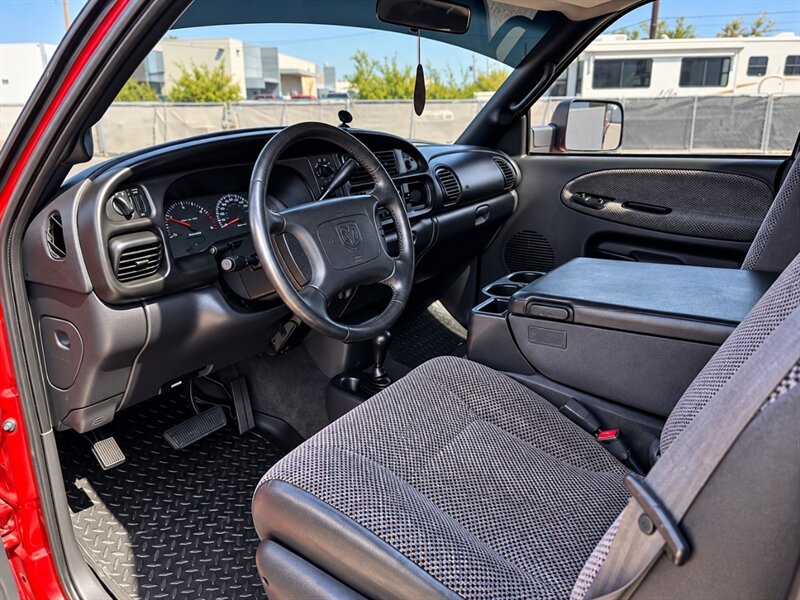 2001 Dodge Ram 2500 5.9L LONG BED DIESEL TRUCK 4WD SUPER RARE RAM 2500 - Photo 13 - Scottsdale, AZ 85257