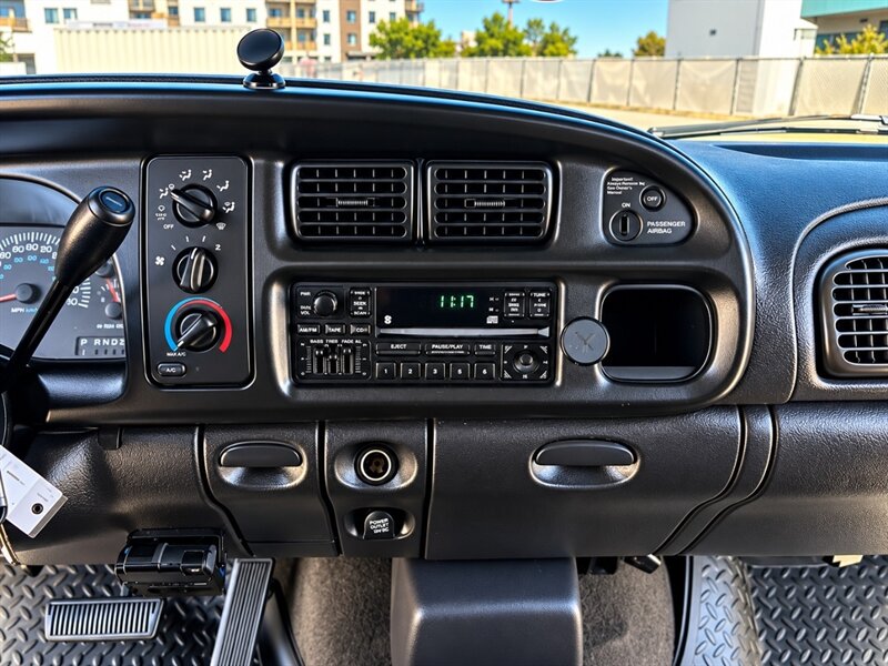 2001 Dodge Ram 2500 5.9L LONG BED DIESEL TRUCK 4WD SUPER RARE RAM 2500 - Photo 20 - Scottsdale, AZ 85257