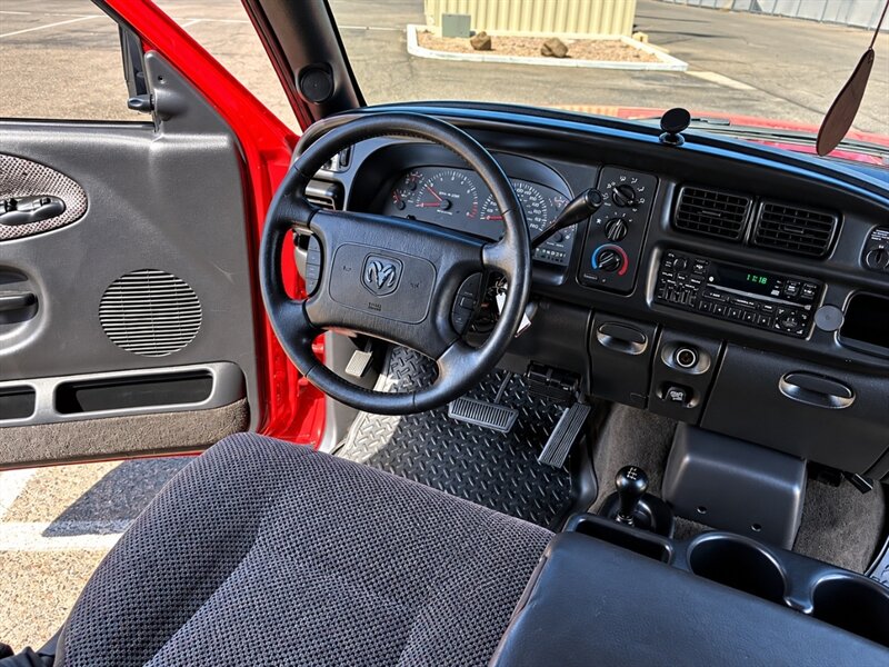 2001 Dodge Ram 2500 5.9L LONG BED DIESEL TRUCK 4WD SUPER RARE RAM 2500 - Photo 18 - Scottsdale, AZ 85257