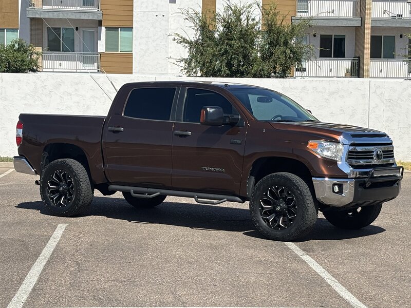 2017 Toyota Tundra CREWMAX 4WD TRUCK ARIZONA OWNED TOYOTA TUNDRA 4X4 - Photo 3 - Scottsdale, AZ 85257
