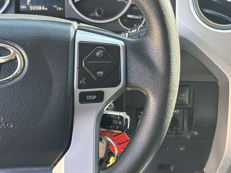 2017 Toyota Tundra CREWMAX 4WD TRUCK ARIZONA OWNED TOYOTA TUNDRA 4X4 - Photo 22 - Scottsdale, AZ 85257