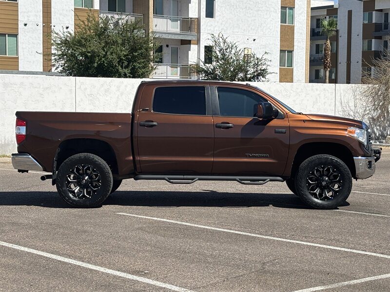 2017 Toyota Tundra CREWMAX 4WD TRUCK ARIZONA OWNED TOYOTA TUNDRA 4X4 - Photo 4 - Scottsdale, AZ 85257