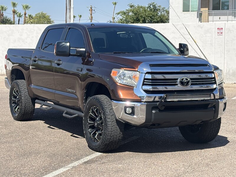 2017 Toyota Tundra CREWMAX 4WD TRUCK ARIZONA OWNED TOYOTA TUNDRA 4X4  