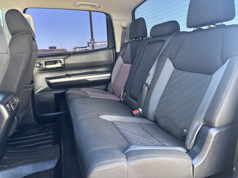 2017 Toyota Tundra CREWMAX 4WD TRUCK ARIZONA OWNED TOYOTA TUNDRA 4X4 - Photo 41 - Scottsdale, AZ 85257