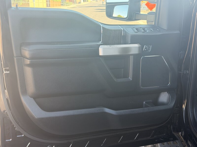 2020 Ford F-350 Super Duty Lariat TREMOR DIESEL TRUCK 4WD F350 4X4 - Photo 12 - Scottsdale, AZ 85257