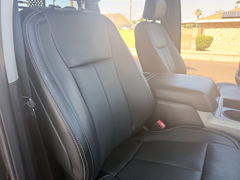 2020 Ford F-350 Super Duty Lariat TREMOR DIESEL TRUCK 4WD F350 4X4 - Photo 33 - Scottsdale, AZ 85257