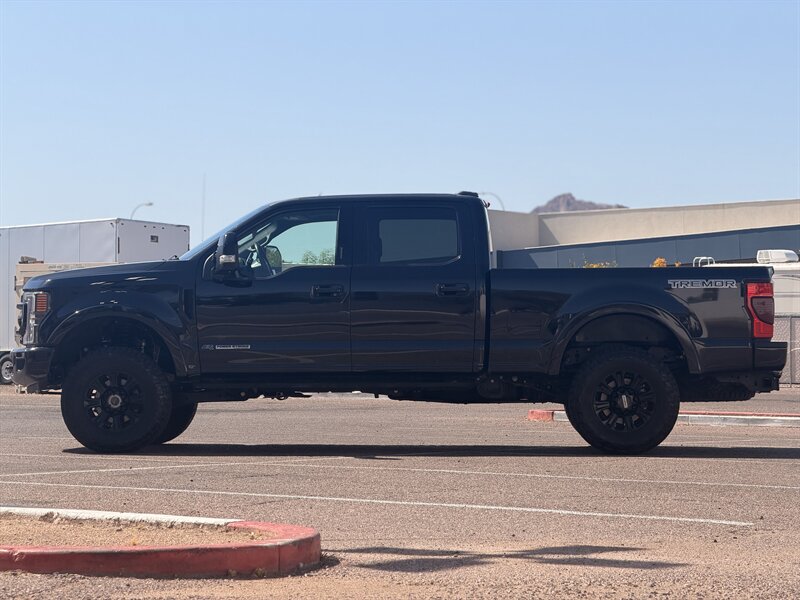 2020 Ford F-350 Super Duty Lariat TREMOR DIESEL TRUCK 4WD F350 4X4 - Photo 6 - Scottsdale, AZ 85257