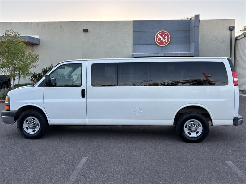 2012 Chevrolet Express LT 3500 Passenger Van photo 5