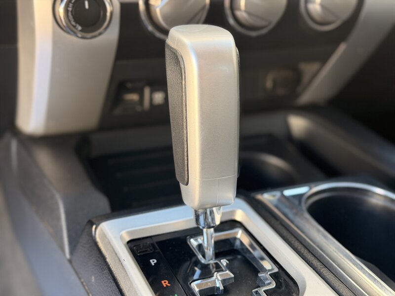 2020 Toyota Tundra CREWMAX LIFTED TRUCK 4WD 6 " LIFT 20 " RIM TUNDRA - Photo 24 - Scottsdale, AZ 85257