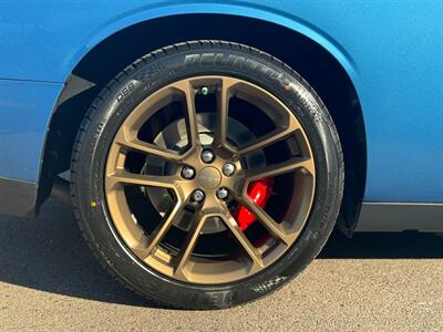 2023 Dodge Challenger SRT Hellcat Jailbreak BRAND NEW TIRES HELLCAT   - Photo 9 - Scottsdale, AZ 85257