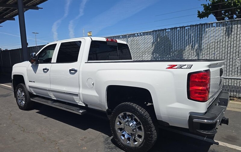 2019 Chevrolet Silverado 2500 LTZ DIESEL TRUCK 4WD Z71 OFF ROAD CHEVY 2500 4X4 - Photo 4 - Scottsdale, AZ 85257