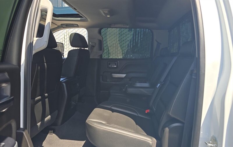 2019 Chevrolet Silverado 2500 LTZ DIESEL TRUCK 4WD Z71 OFF ROAD CHEVY 2500 4X4 - Photo 9 - Scottsdale, AZ 85257