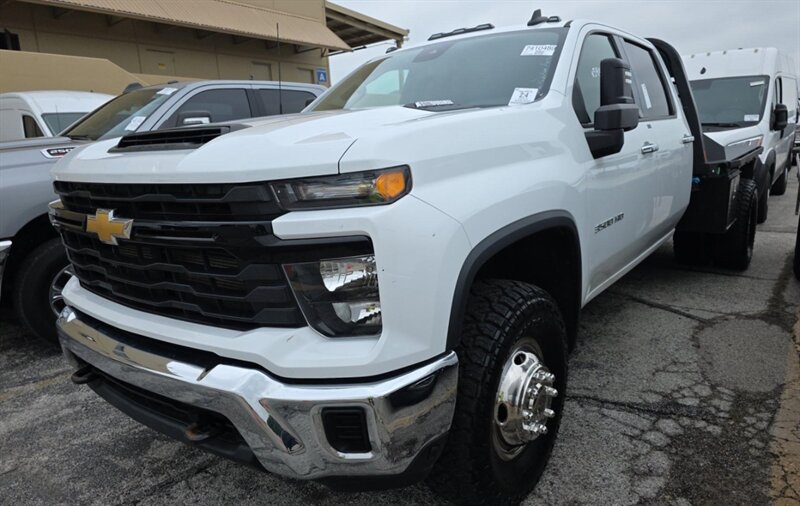 2024 Chevrolet Silverado 3500 DUALLY FLATBED DIESEL TRUCK 4WD CHEVY 3500 FLATBED  