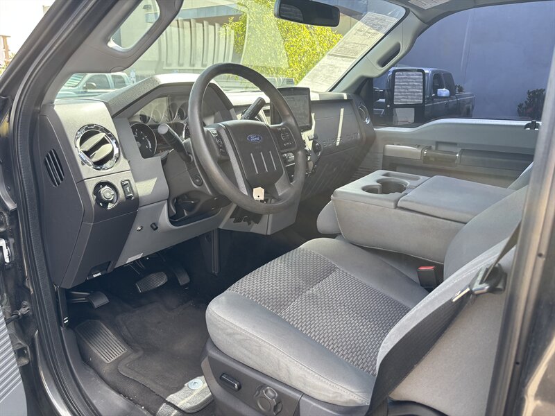 2016 Ford F-250 Super Duty LIFTED DIESEL TRUCK 4WD 82K MI 37 " TIRE - Photo 12 - Scottsdale, AZ 85257