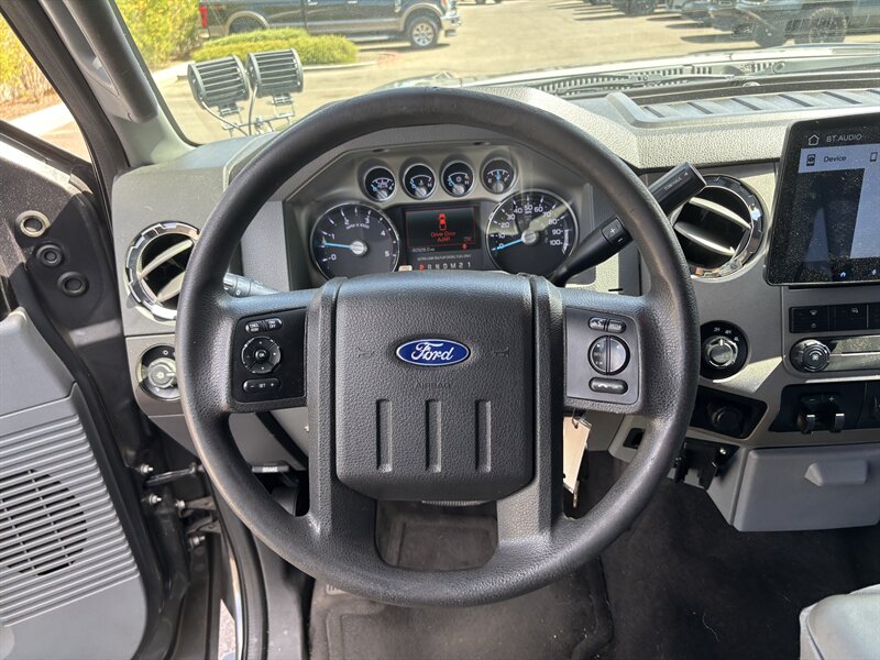 2016 Ford F-250 Super Duty LIFTED DIESEL TRUCK 4WD 82K MI 37 " TIRE - Photo 17 - Scottsdale, AZ 85257