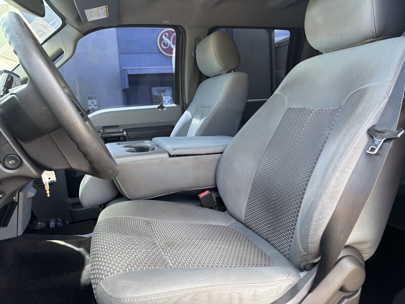 2016 Ford F-250 Super Duty LIFTED DIESEL TRUCK 4WD 82K MI 37 " TIRE - Photo 14 - Scottsdale, AZ 85257