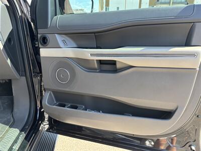 2020 Ford Expedition 4WD SUV 3RD ROW SEAT PANO ROOF LEATHER FORD SUV   - Photo 34 - Scottsdale, AZ 85257