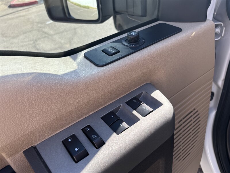 2015 Ford F-350 Super Duty Lariat LONG BED DIESEL TRUCK 4WD F350 - Photo 12 - Scottsdale, AZ 85257