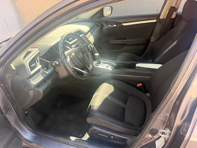 2019 Honda Civic EX GAS SAVER LOCAL TRADE IN HONDA CIVIC LOW MILES - Photo 11 - Scottsdale, AZ 85257