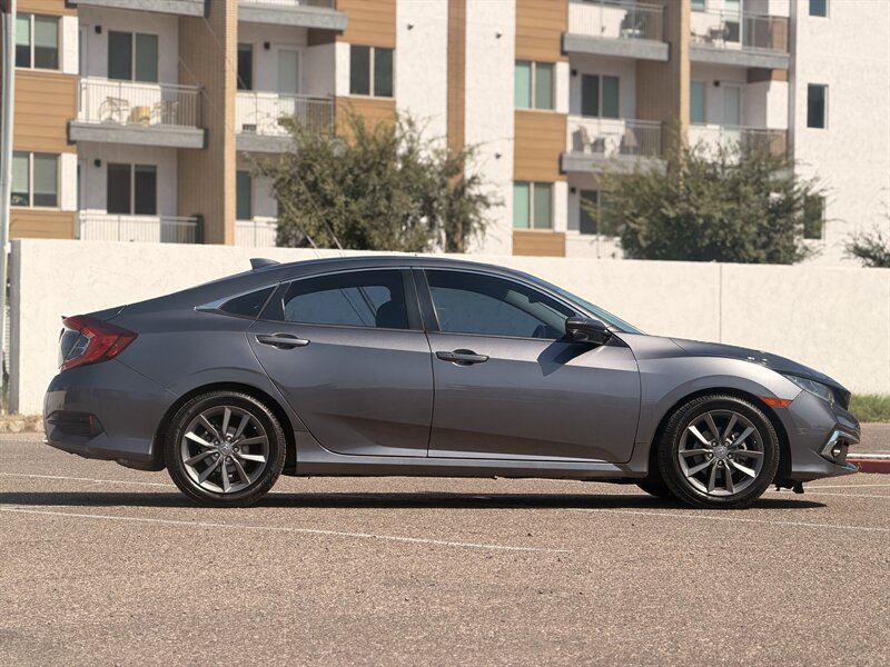 2019 Honda Civic EX GAS SAVER LOCAL TRADE IN HONDA CIVIC LOW MILES - Photo 2 - Scottsdale, AZ 85257