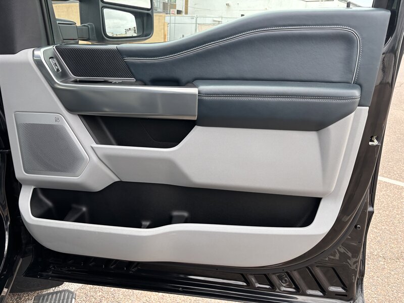 2023 Ford F-350 Super Duty Limited HI OUTPUT DUALLY DIESEL TRUCK - Photo 28 - Scottsdale, AZ 85257