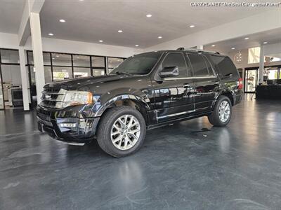 2017 Ford Expedition Limited 3RD ROW SUV LEATHER MOON ROOF FORD SUV 4WD   - Photo 1 - Portland, OR 97267