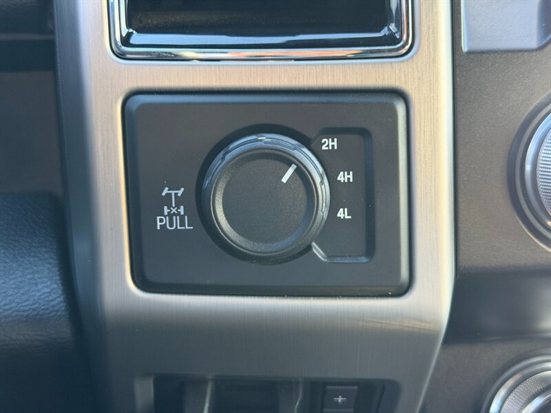 2021 Ford F-350 Super Duty Platinum - Photo 24
