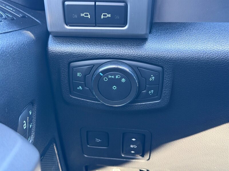 2021 Ford F-350 Super Duty Platinum - Photo 22