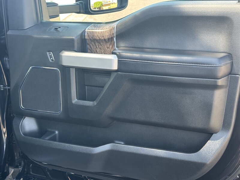 2019 Ford F-350 Super Duty Lariat LONG BED DIESEL TRUCK 4WD F350 - Photo 24 - Scottsdale, AZ 85257