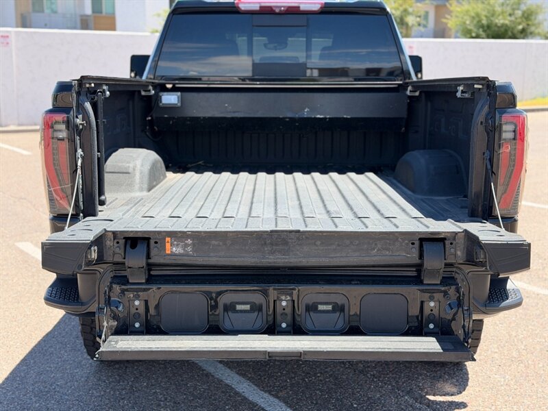 2024 GMC Sierra 2500 AT4 DIESEL TRUCK 4WD LOW MI GMC SIERRA 2500 DIESEL - Photo 12 - Scottsdale, AZ 85257
