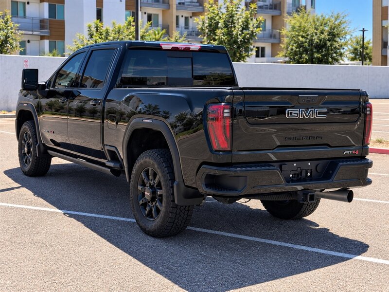 2024 GMC Sierra 2500 AT4 DIESEL TRUCK 4WD LOW MI GMC SIERRA 2500 DIESEL - Photo 9 - Scottsdale, AZ 85257