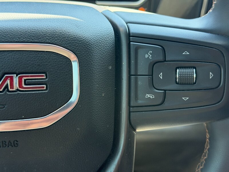 2024 GMC Sierra 2500 AT4 DIESEL TRUCK 4WD LOW MI GMC SIERRA 2500 DIESEL - Photo 32 - Scottsdale, AZ 85257