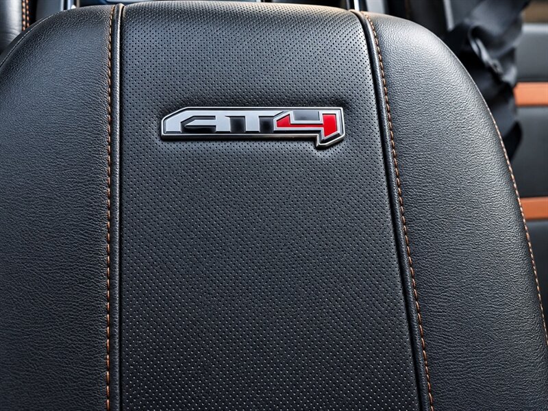 2024 GMC Sierra 2500 AT4 DIESEL TRUCK 4WD LOW MI GMC SIERRA 2500 DIESEL - Photo 18 - Scottsdale, AZ 85257