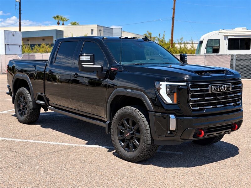 2024 GMC Sierra 2500 AT4 DIESEL TRUCK 4WD LOW MI GMC SIERRA 2500 DIESEL  