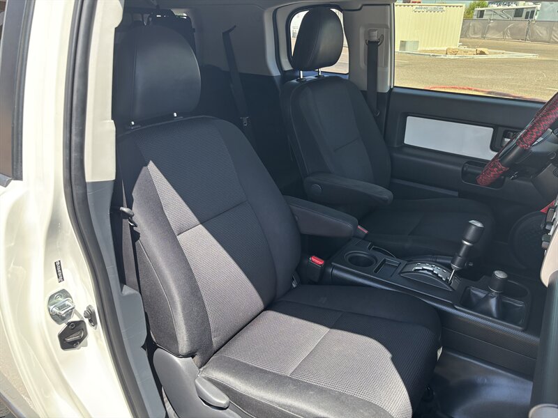 2014 Toyota FJ Cruiser 4WD SUV 84K MI UPGRADE PKG TOYOTA FJ CRUISER 4X4 - Photo 41 - Scottsdale, AZ 85257