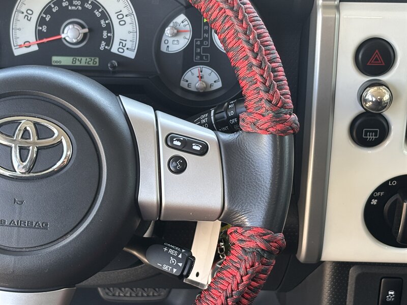 2014 Toyota FJ Cruiser 4WD SUV 84K MI UPGRADE PKG TOYOTA FJ CRUISER 4X4 - Photo 27 - Scottsdale, AZ 85257
