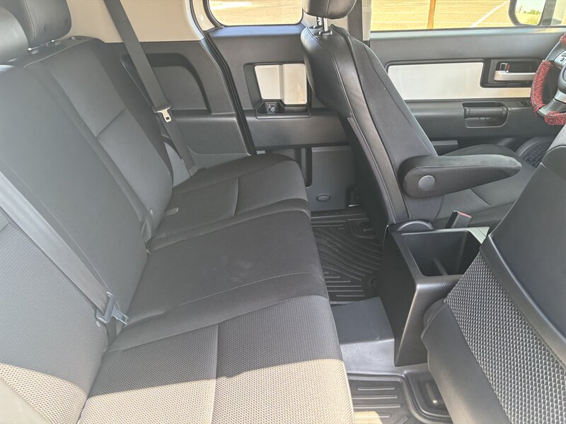2014 Toyota FJ Cruiser 4WD SUV 84K MI UPGRADE PKG TOYOTA FJ CRUISER 4X4 - Photo 48 - Scottsdale, AZ 85257