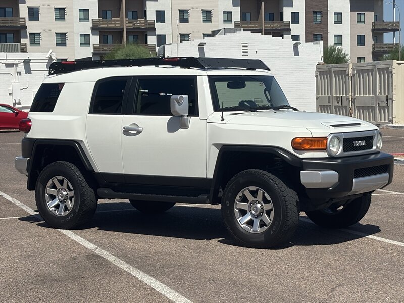 2014 Toyota FJ Cruiser 4WD SUV 84K MI UPGRADE PKG TOYOTA FJ CRUISER 4X4 - Photo 3 - Scottsdale, AZ 85257