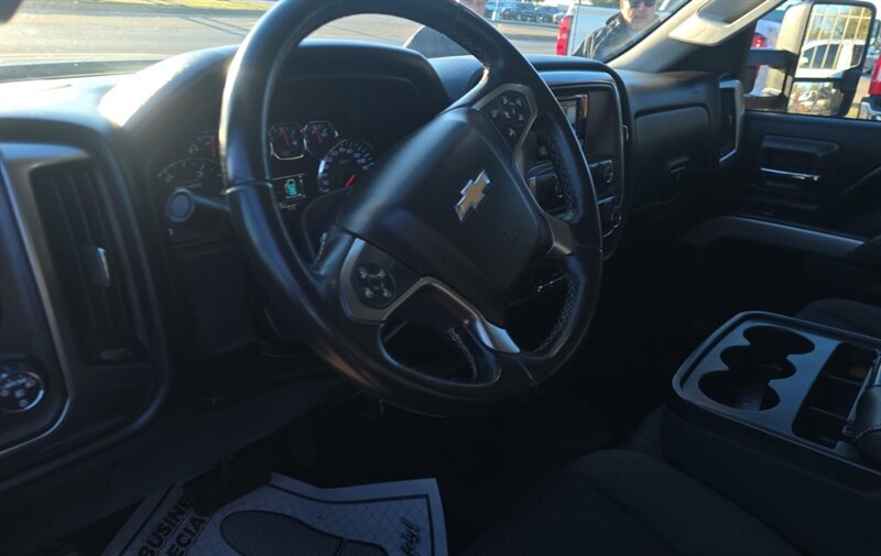 2015 Chevrolet Silverado 2500 LONG BED DIESEL TRUCK 4WD CHEVY SILVERADO 2500 4X4 - Photo 7 - Scottsdale, AZ 85257