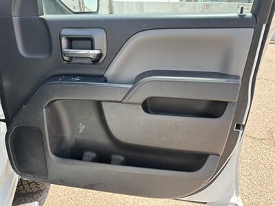 2015 Chevrolet Silverado 2500 LONG BED DIESEL TRUCK 4WD LOW MI CHEVY SILVERADO   - Photo 22 - Scottsdale, AZ 85257